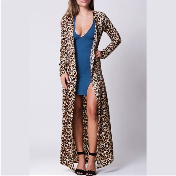✨LAST ONE✨Fabulous Leopard side slits long duster - Picture 5 of 8